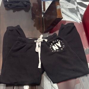 Aeropostale Black Jogger Sweatpants Relaxed Fit